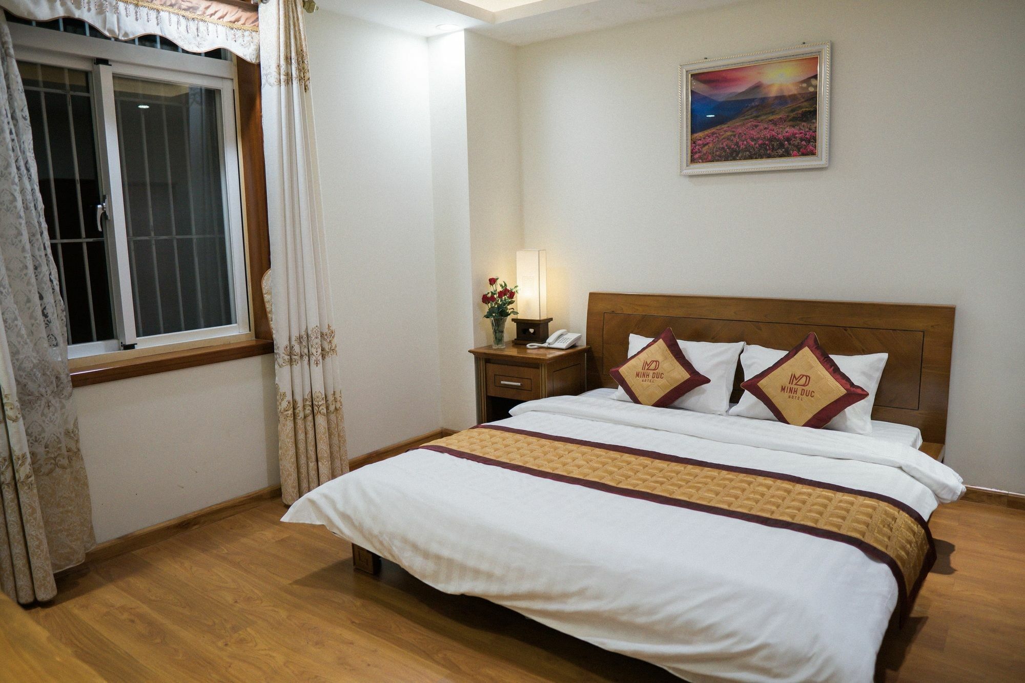 Minh Duc Hotel Ha Long Bagian luar foto